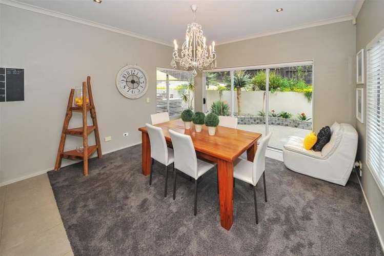 5 Chateau Rise Flat Bush_12