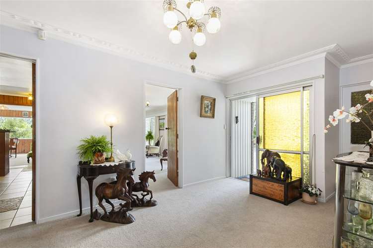 660 Ridge Road Riverhead_28