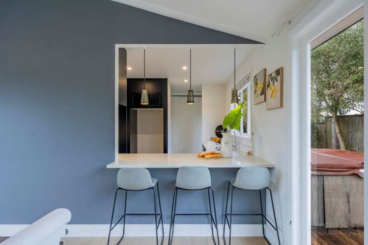 12 Bayside Avenue Te Atatu South_19