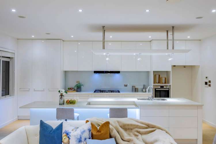 49 Harrowglen Drive Northcross_11