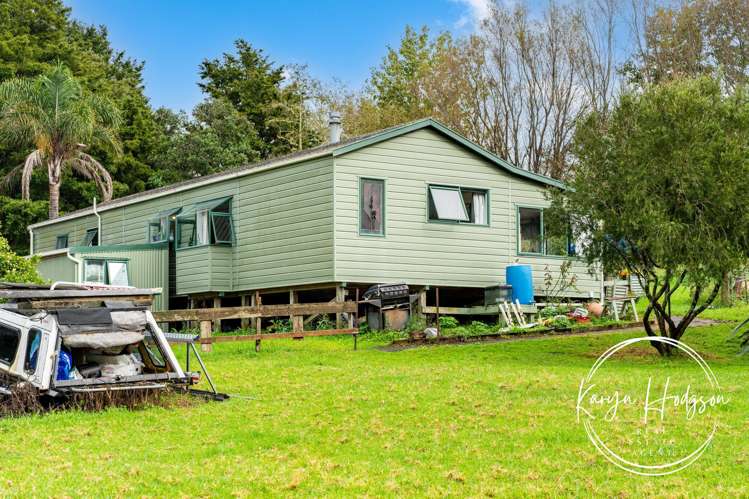 14 Woodland Road Maungaturoto_20