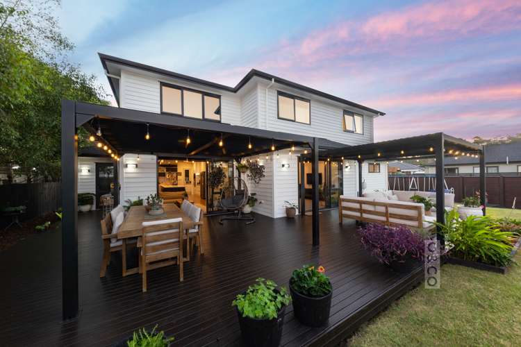 1 Duchess Way Riverhead_32