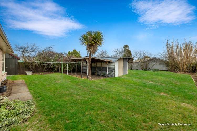 87 Carisbrooke Street Aranui_9
