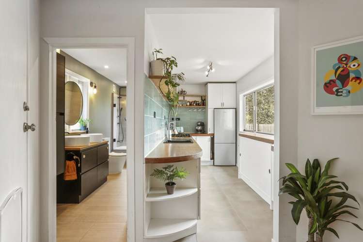 61 Western Road Laingholm_11