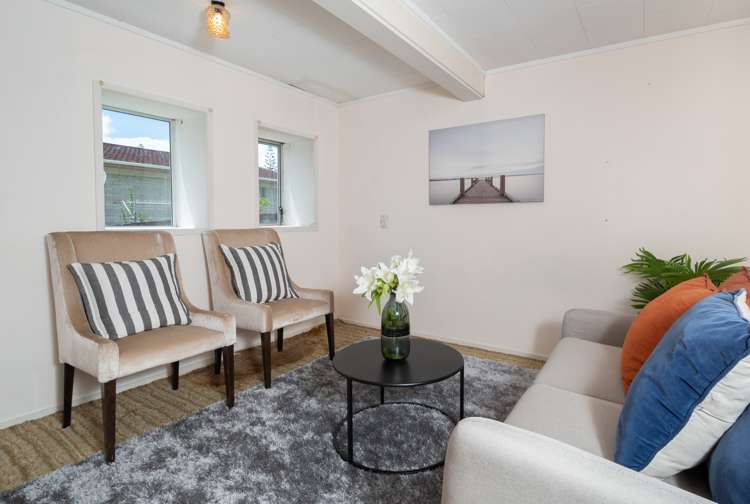 2/12 Jenelin Road Glendene_9