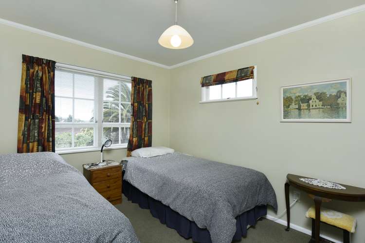 56 Marlborough Crescent Richmond_11