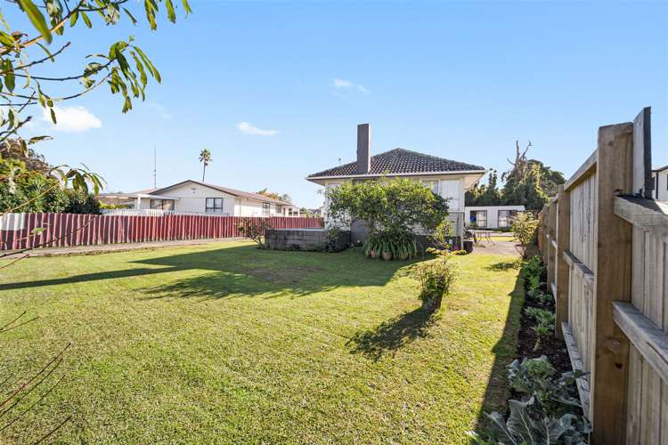 66 Friesian Drive Mangere_12