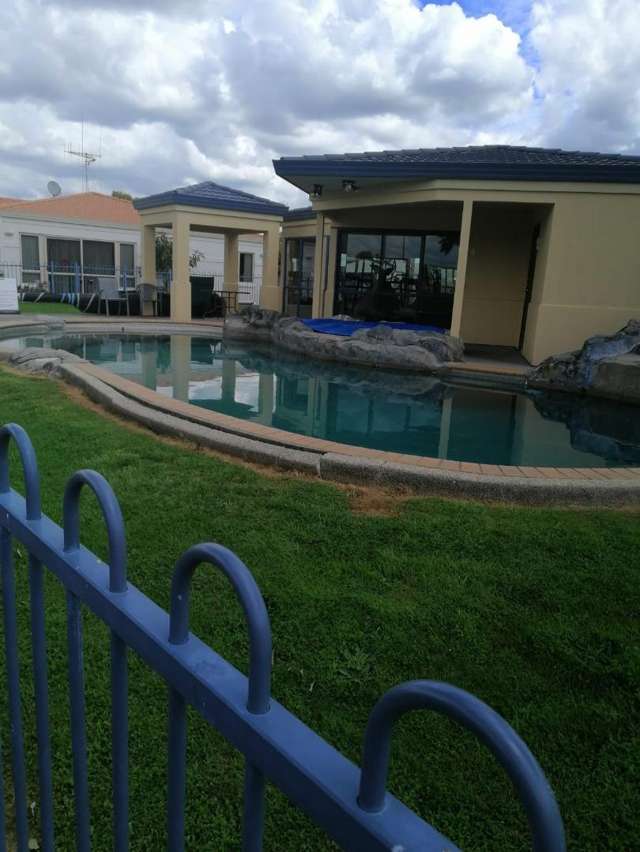 2 Sudbury Court 2612_2