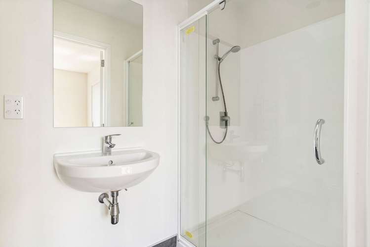 75 Grove Road Papakura_7