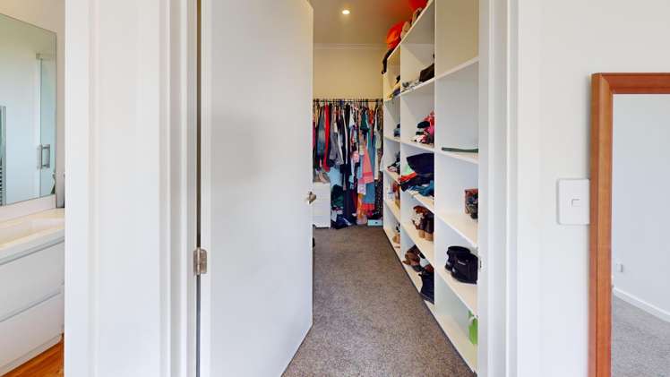 52 Geoff Geering Drive Netherby_8