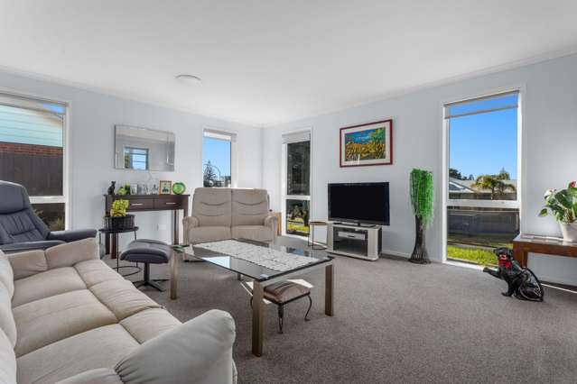 33 Omega Place Coastlands_1