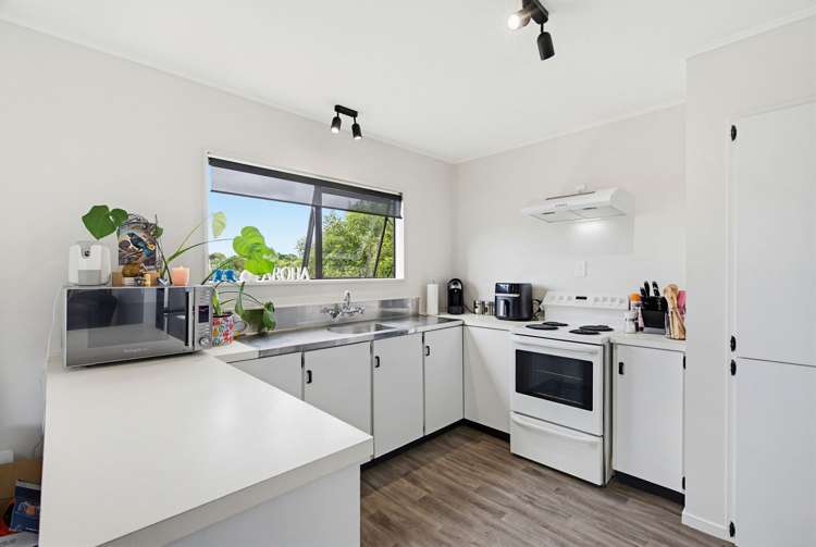 24 Hooper Avenue Pukekohe_11