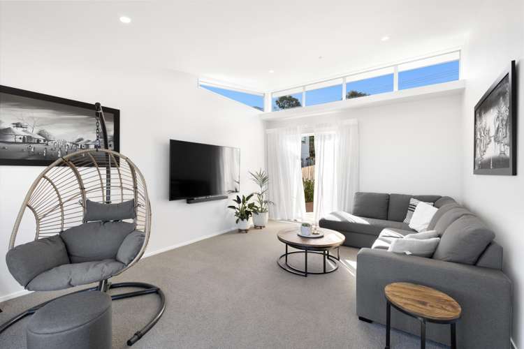 70 Waldorf Crescent Orewa_16