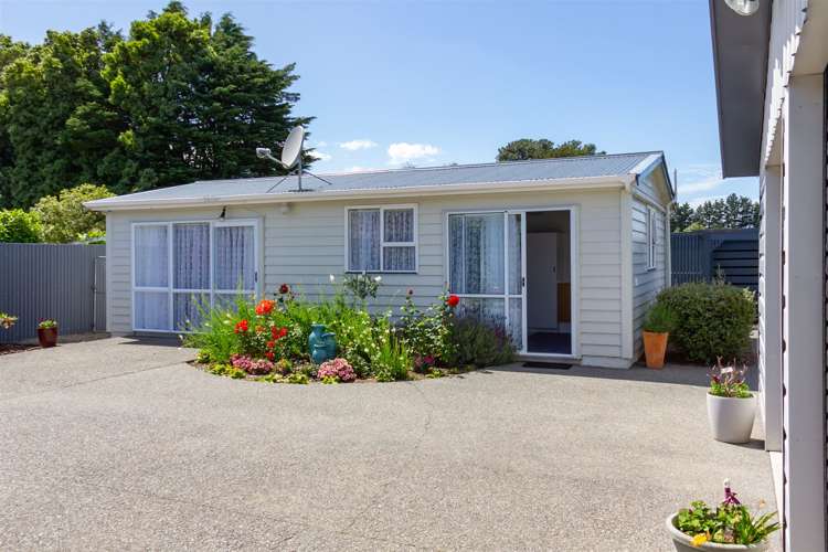 23 Deller Drive Carterton_10