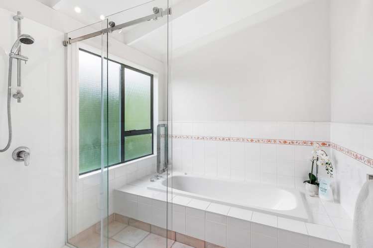 361i Paremoremo Road Paremoremo_15