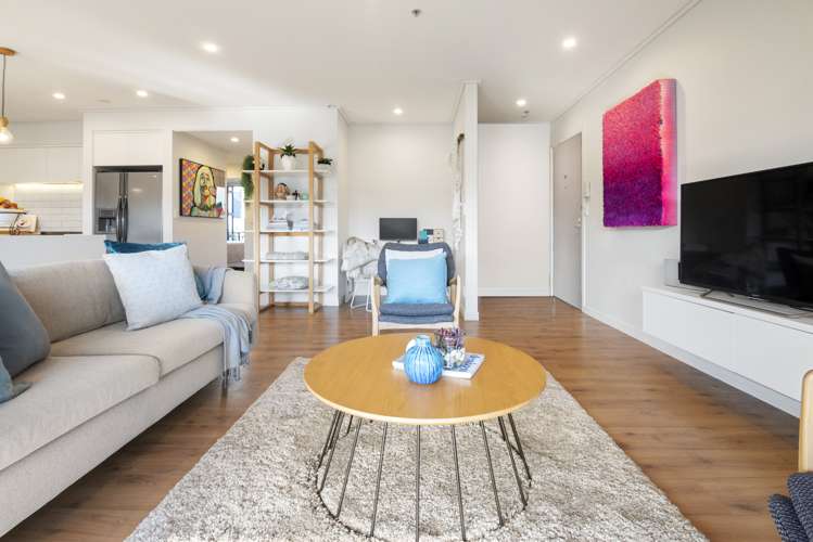 4b/28 Market Place Auckland Central_9