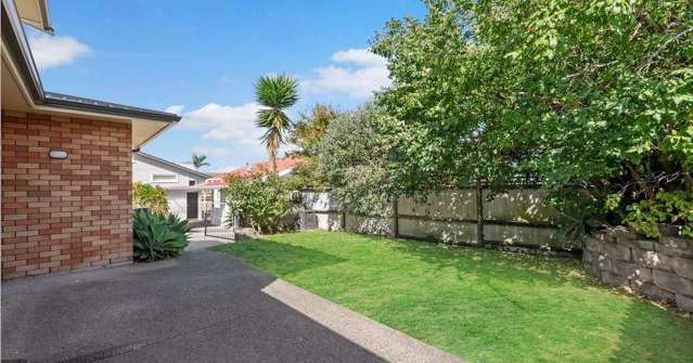 64 A Saint Georges Road Avondale_1