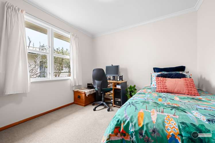 23 Kiwi Street Heretaunga_11