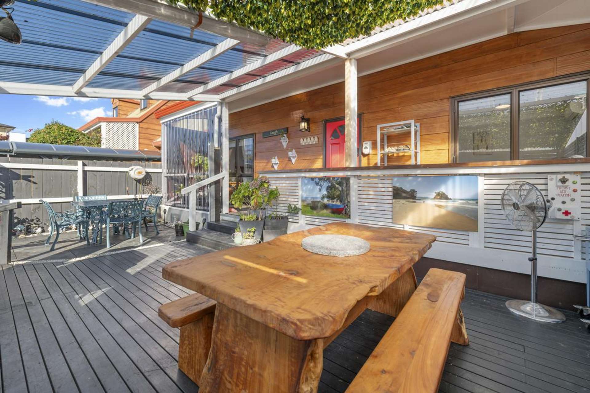 2/8 Leven Lane Totara Heights_0