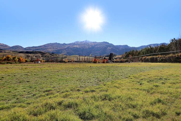349 Lower Shotover Road Speargrass Flat_2