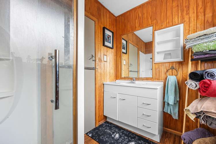 121 Cuthberts Road Aranui_9