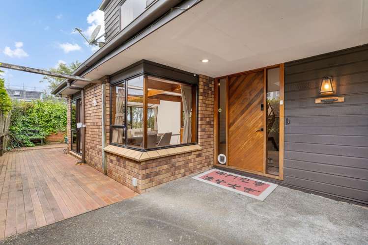 2/113 Pupuke Road Northcote_3