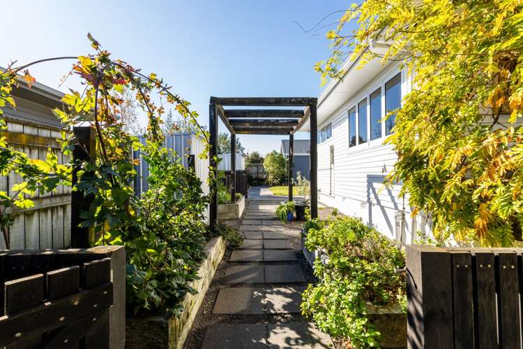 9 Palmerston Road Havelock North_17