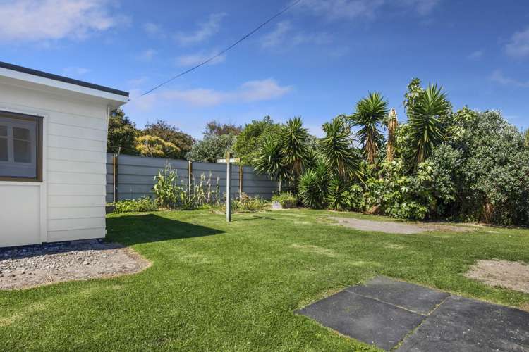 20 Aotaki Street Otaki_21