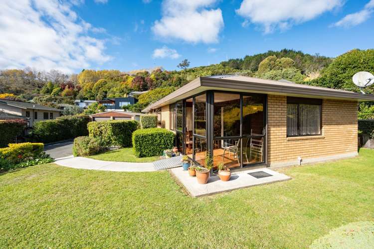 51 Churchill Avenue Richmond_18
