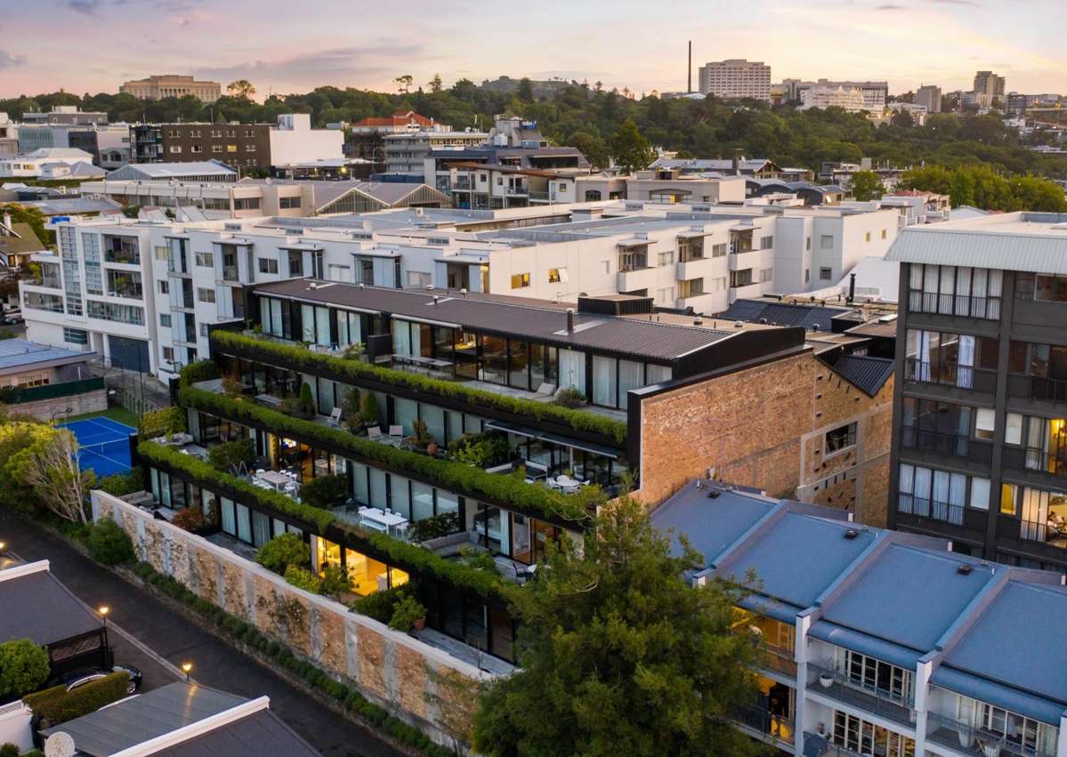 202/15B Augustus Terrace_0