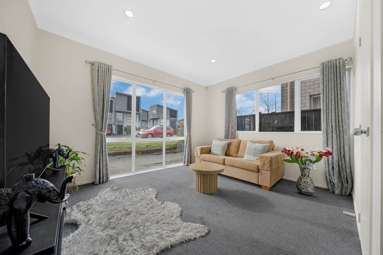 135 Flat Bush School Road_3