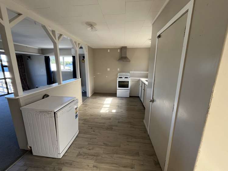 61 Gibson Road Dinsdale_2