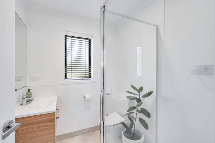 1/6 Walsh Street Forest Lake_10