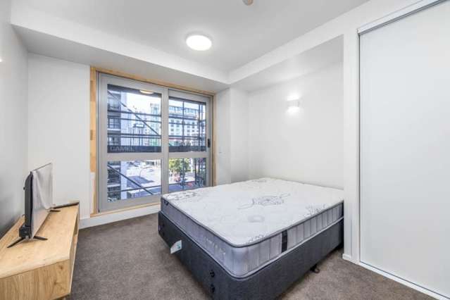 Perfect Studio near Skytower