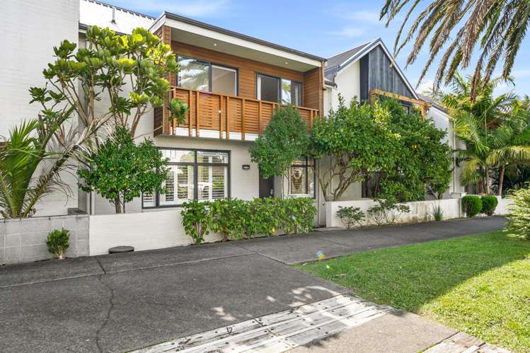 68 Buckley Avenue Hobsonville_31