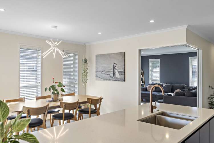 5 Maple Grove Solway_5