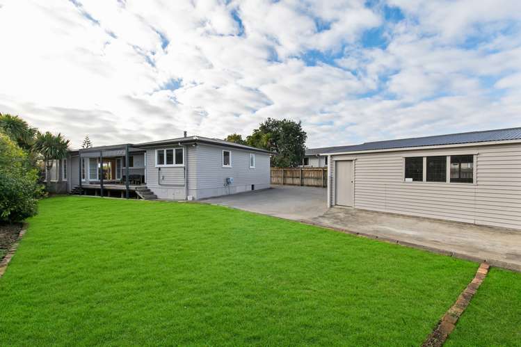 32 Tramway Road Beach Haven_17