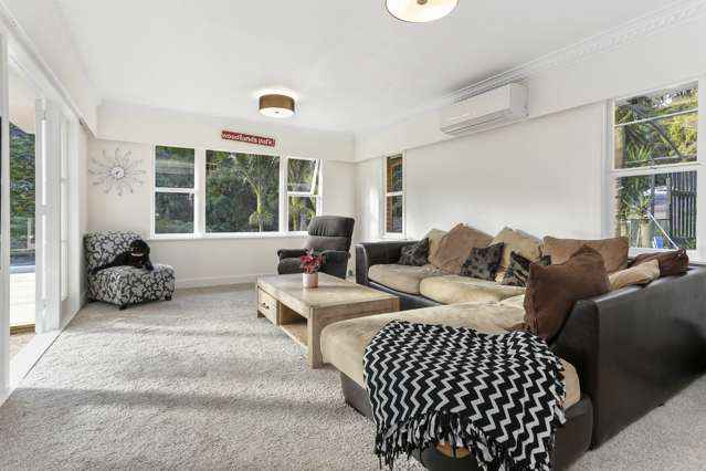 237 Woodlands Park Road Titirangi_3