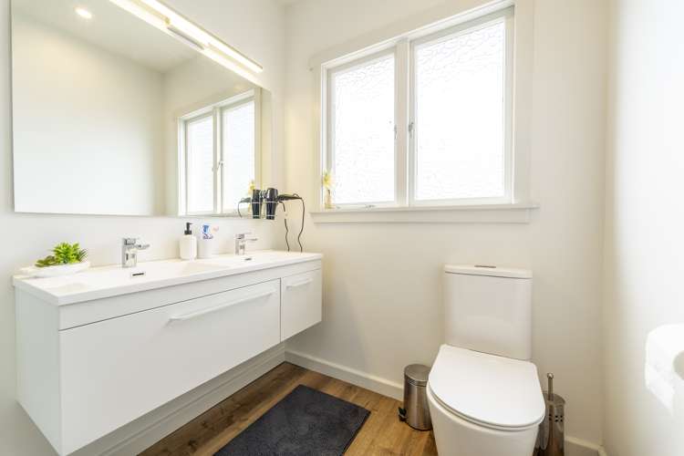 8 Kiwi Drive Highfield_8