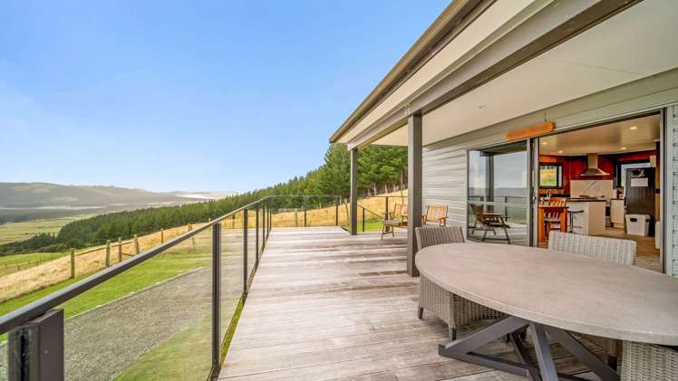 Tahakopa Valley Road Catlins Surrounds_28