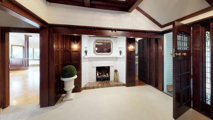 6 Garden Road_2