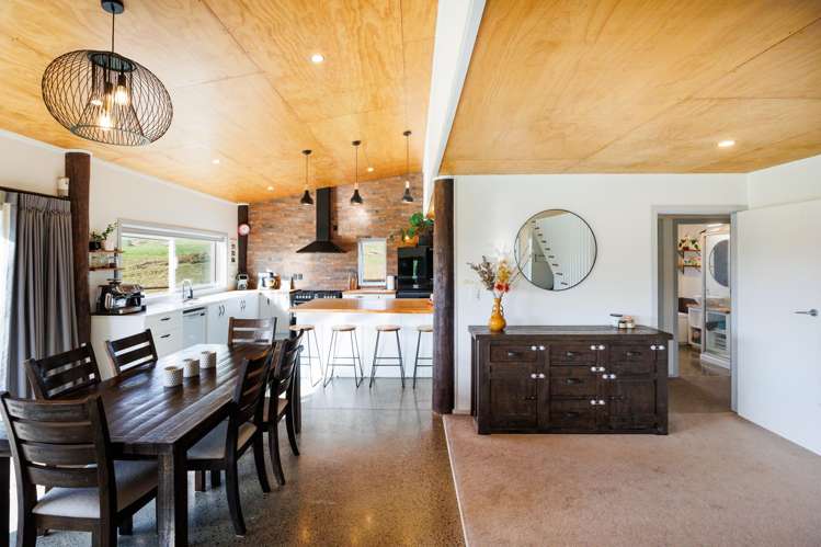 34 Highland View Drive Tokomaru_8
