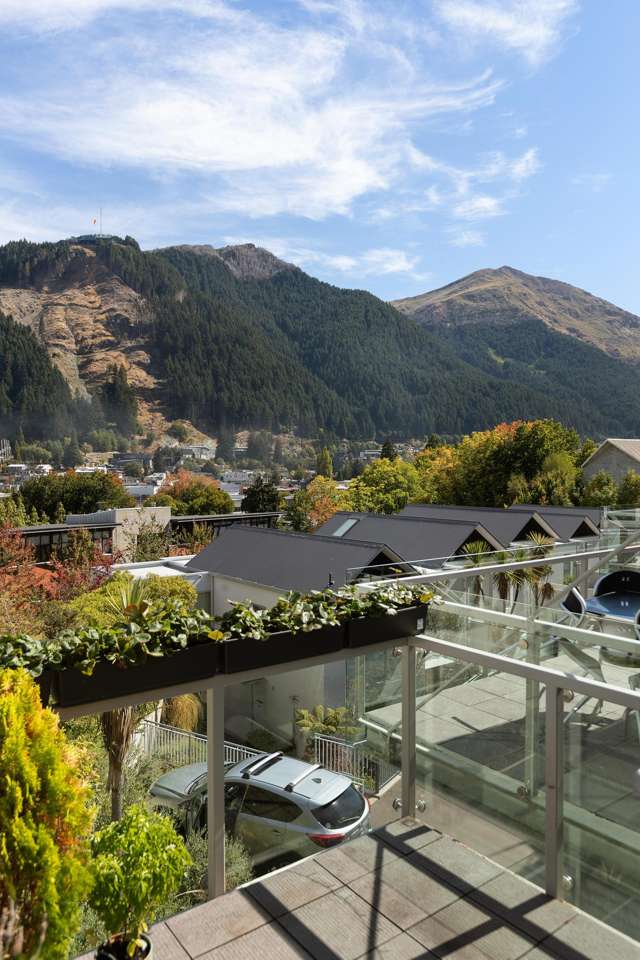 654/2-6 Coronation Drive Queenstown_2