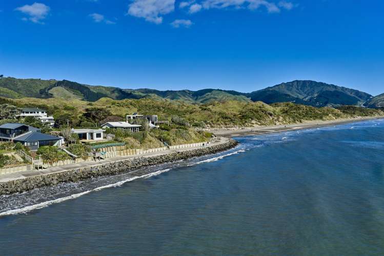 102 The Esplanade Raumati South_38
