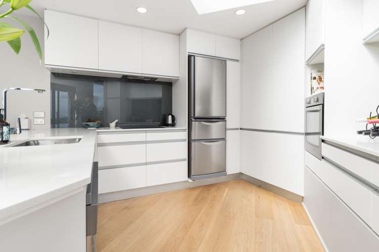 35A Te Awakura Terrace Mount Pleasant_12