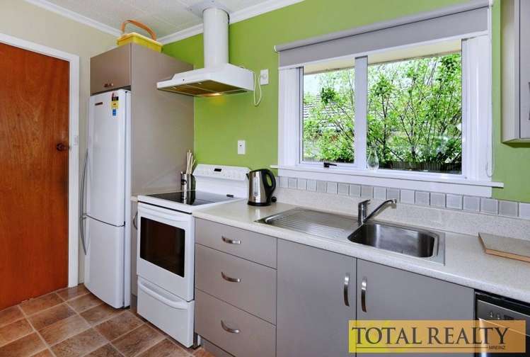 72 Blankney Street Hornby_10