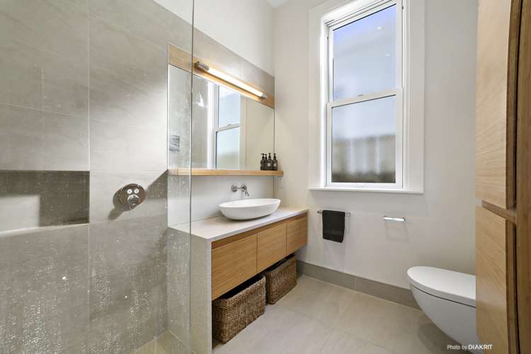 30 Mornington Road Brooklyn_11