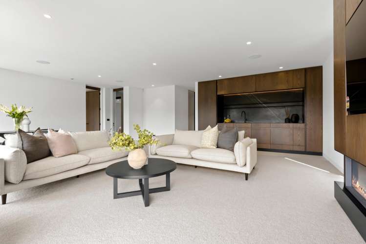 5 Old Homestead Place Kelvin Heights_17