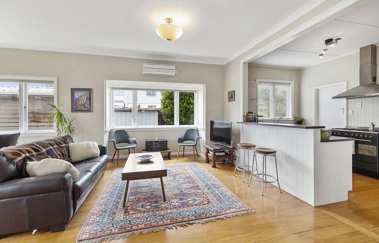 19 Main Road Titahi Bay_1