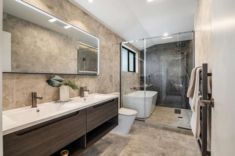 101 Skulander Crescent Millwater_22